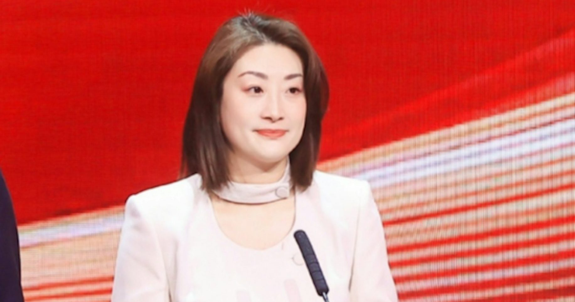 娃哈哈宗馥莉在港遭争产 异母弟妹入禀禁处置资产