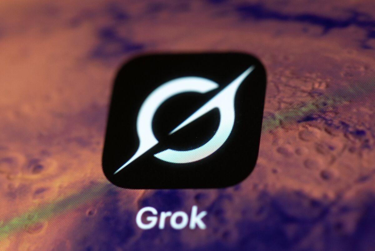 马斯克Grok聊天机器人生成反犹内容 xAI发文道歉