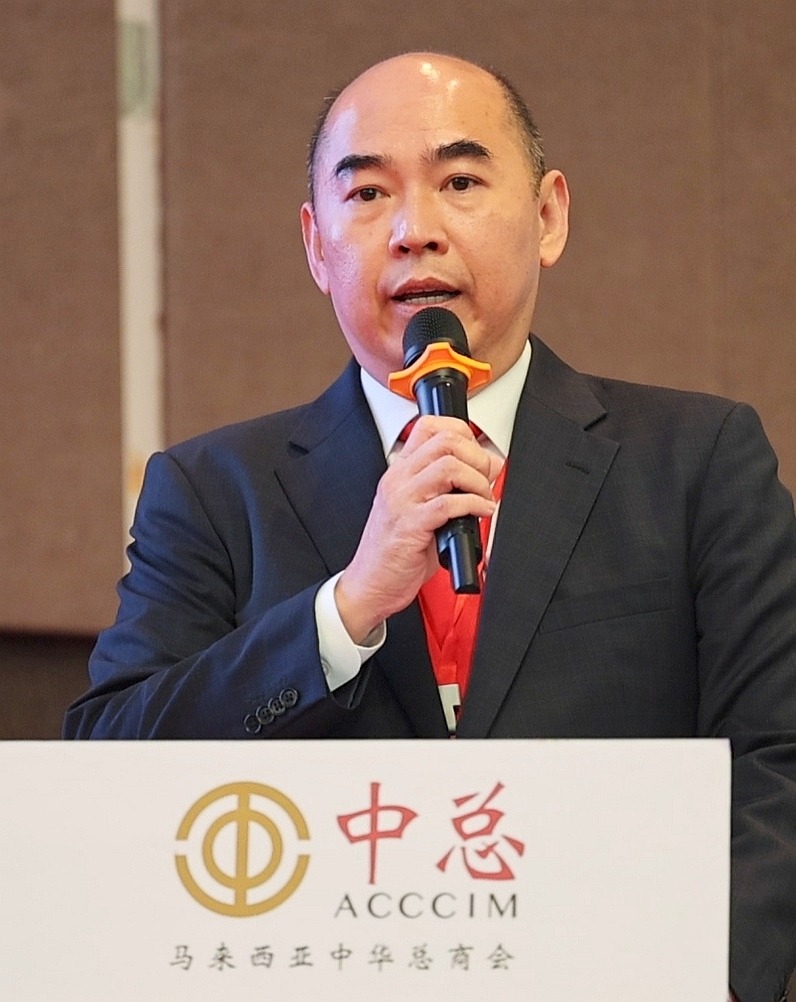 吴逸平
