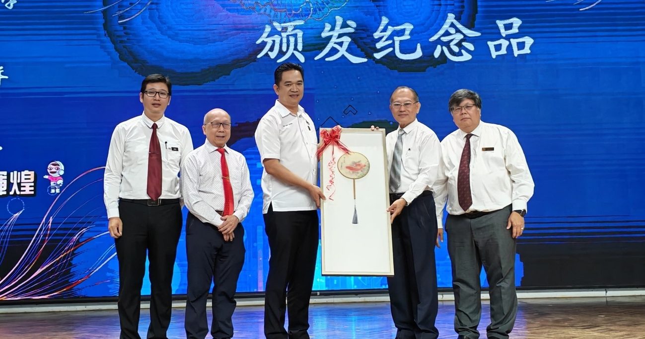 张聒翔:拟增设新宿舍 芙中申请保留地获批