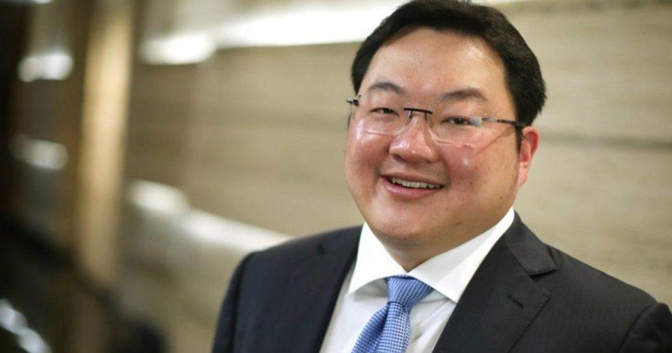 “他说我们是骗子吗？” 记者质疑赛弗丁说辞