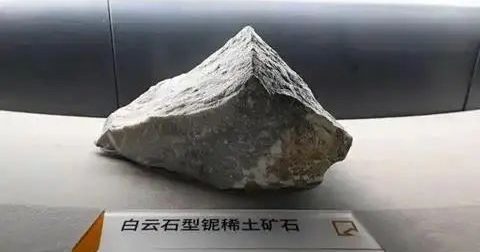 不断从巴西等国大量采购 分析:中国稀土战略升级