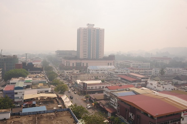 砂拉越美里工业技术学院烟霾