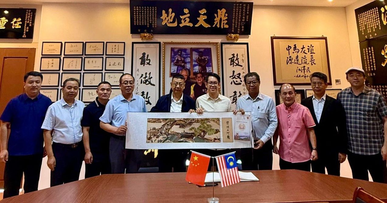 颜天禄：拥专才完整华文教育 大马中医药具先天优势