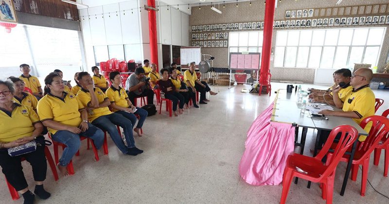 高庭禁开特大·计划延长 “重组理事会”改汇报会