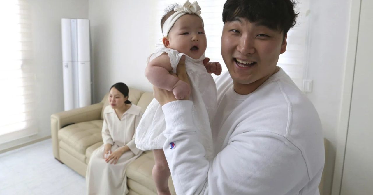 新生儿创44年新纪录 韩国低生育率危机缓解