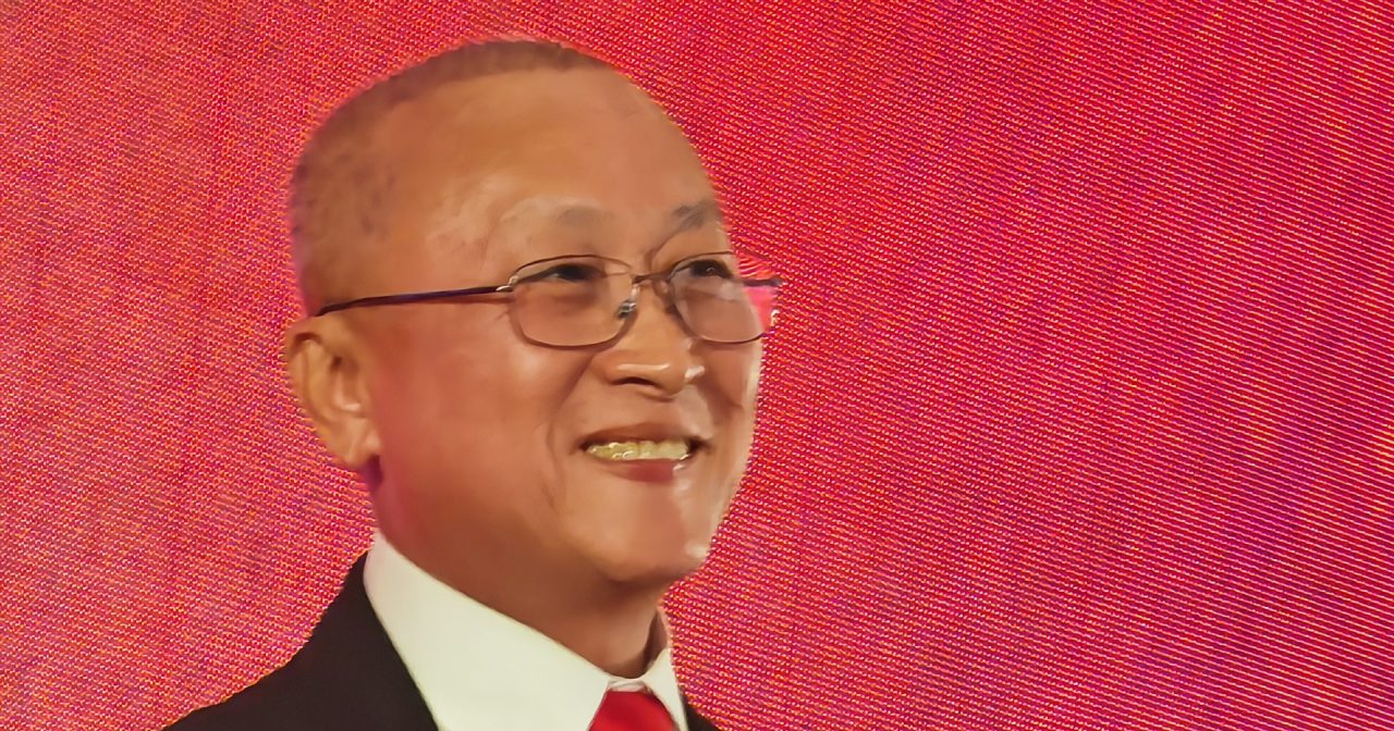 吴明璋承诺当以 “秉持初心，不忘根本”为圭臬