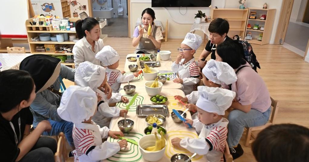 中国免费托育新政激励生育  一学期惠及1200万人