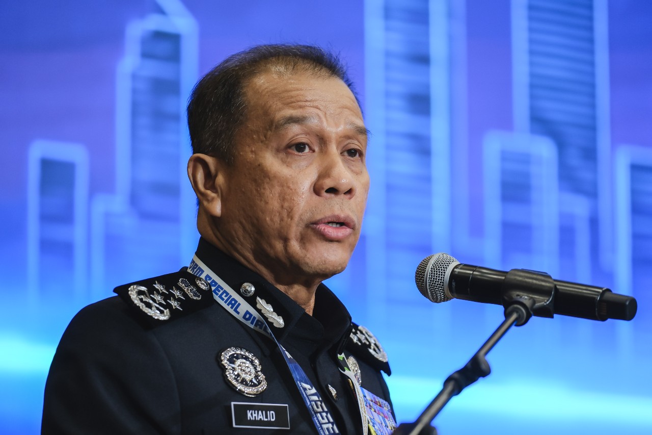 警察总长拿督斯里莫哈末卡立