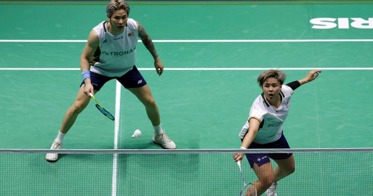 【视频/世界羽球锦标赛】创造历史 杰蔚混双夺金牌贺国庆