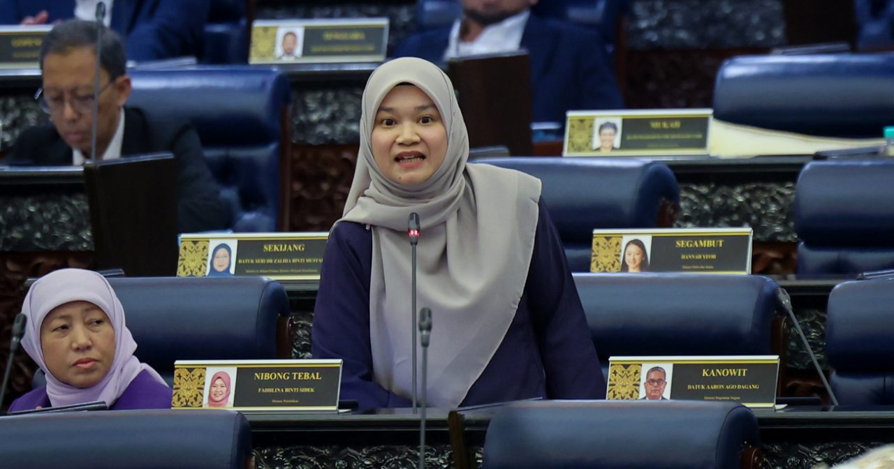 2学生团体明办抗议活动 要求教育部长法丽娜辞职