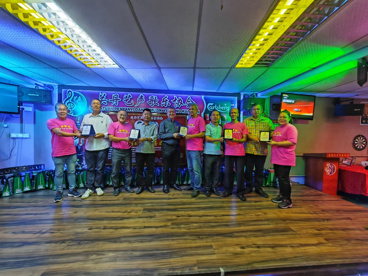 艺声,歌唱,课室,慈善,中学,曾再闻,蔡永祥,教育,