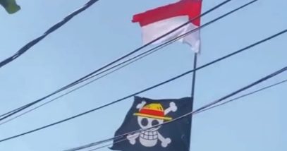 国旗动漫海盗旗并挂 印尼民众表达爱国和不满
