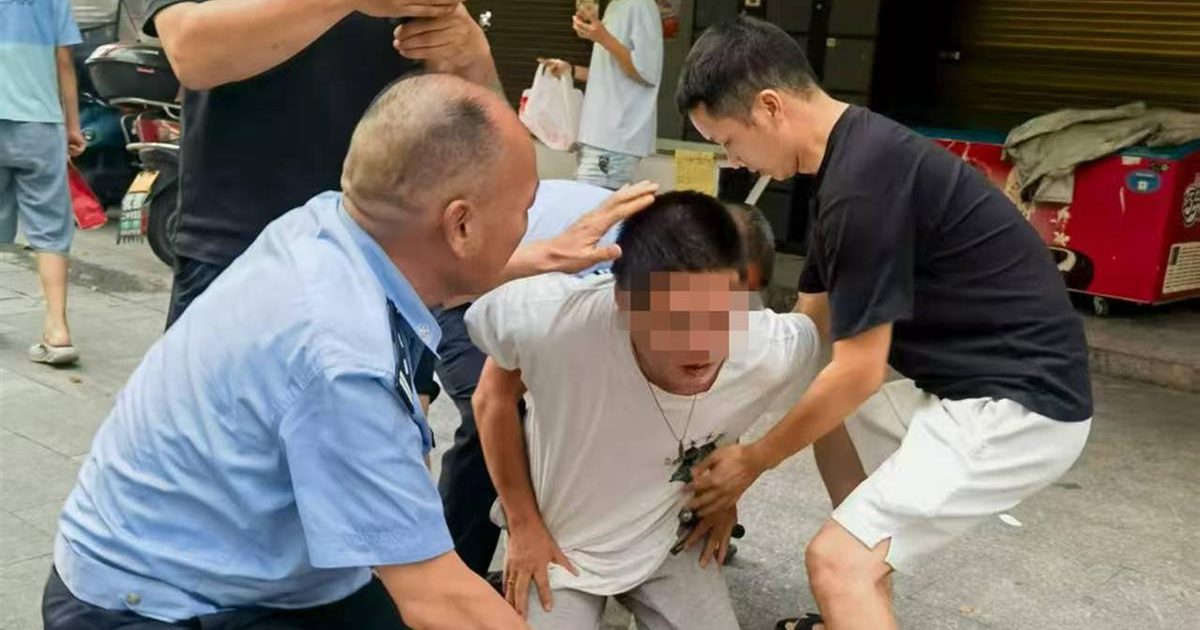 湖南小学惊传无差别袭击 致2死3伤