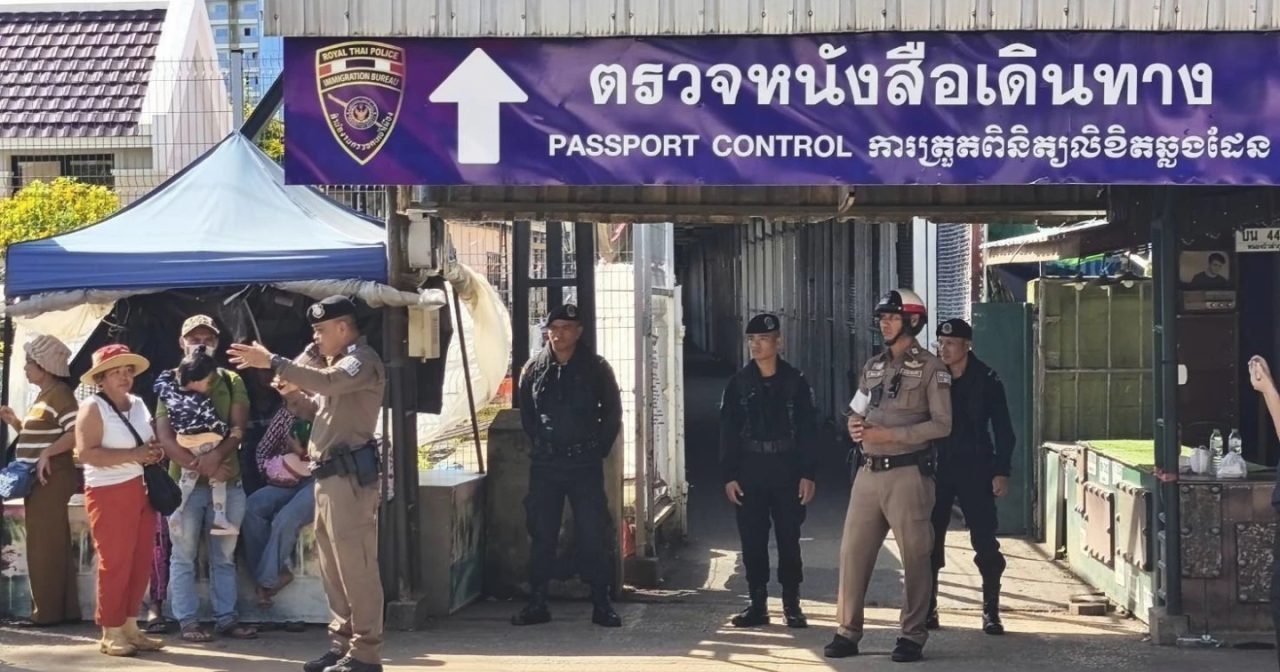 两国达停火协议 泰柬网络战仍持续