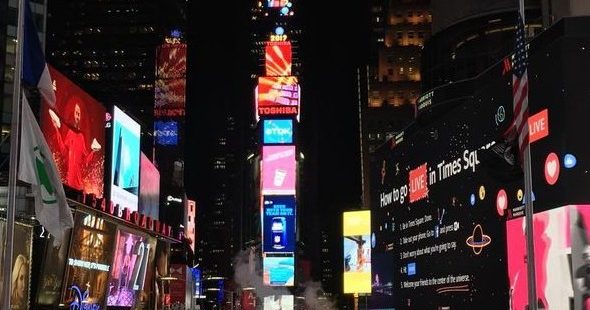 时代广场传枪声 游客尖叫逃命17岁枪手被捕