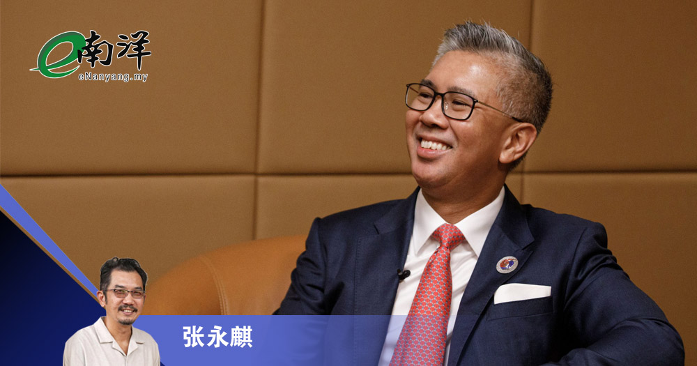 扎夫鲁攀登权力巅峰/张永麒