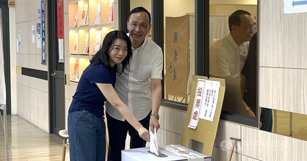 朱立伦:台湾内阁内斗内行 若只为斗争改组不会成功