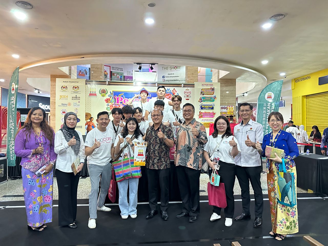 台湾亚东科技大学生