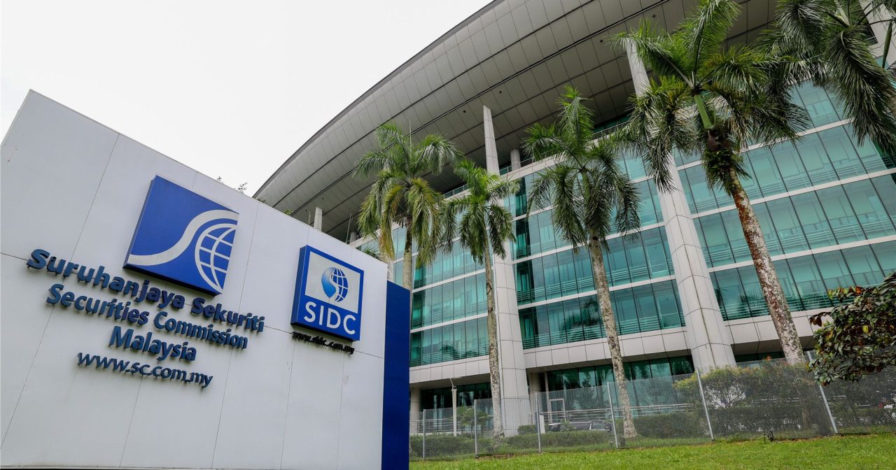 涉嫌欺诈20万 前信托顾问被控