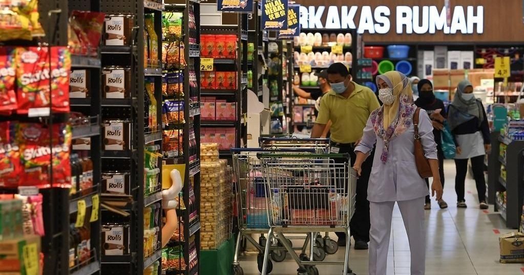 保险金融服务费增5.6% 大马8月通胀微增1.3%