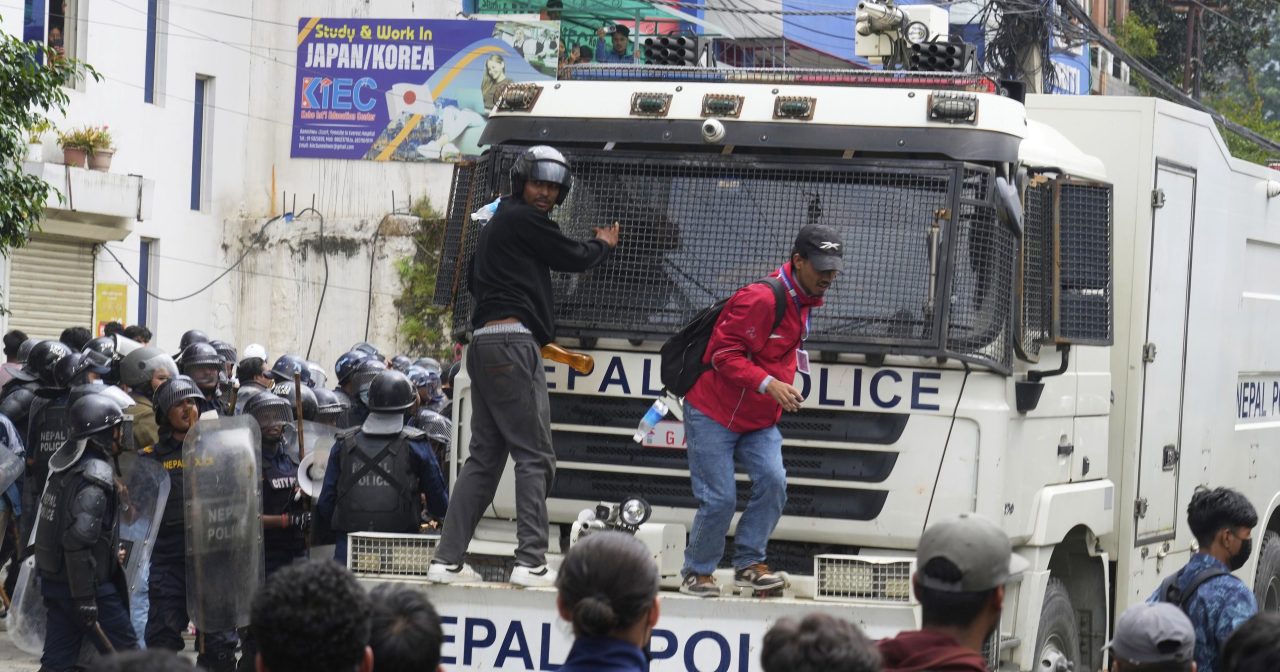 尼泊尔为何掀Z世代示威 抗议诉求与警方反应一次看