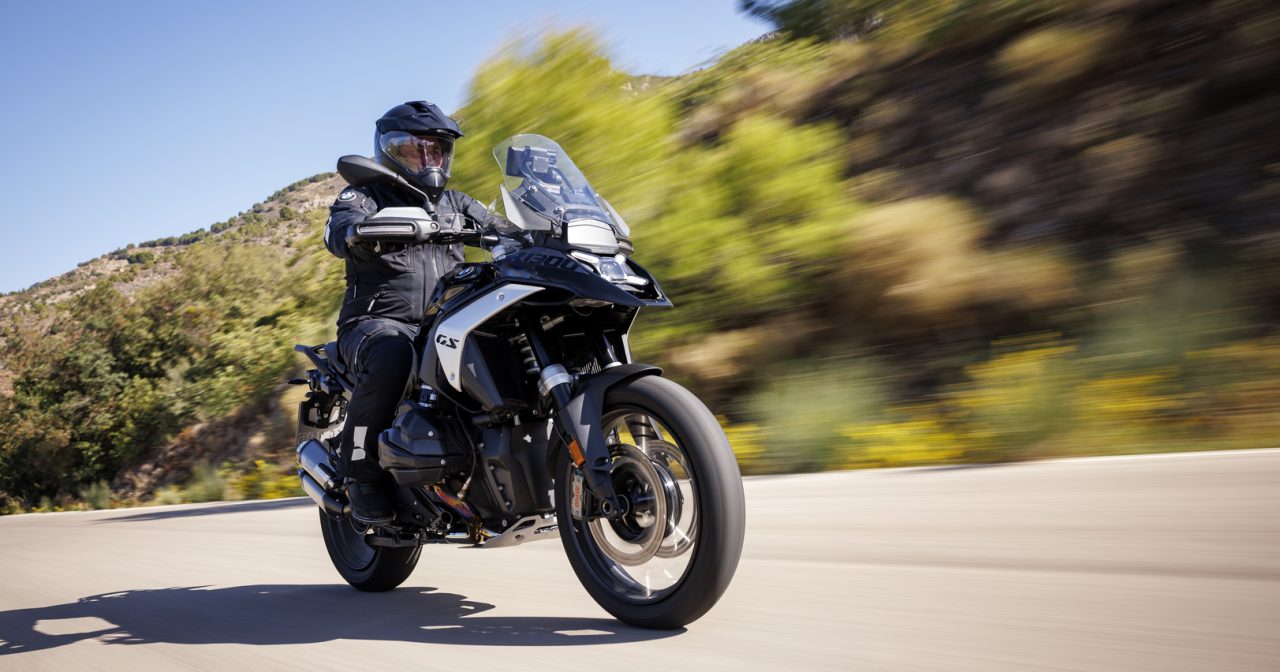 【车坛动态】突破同级别车型极限 宝马摩托大马开售