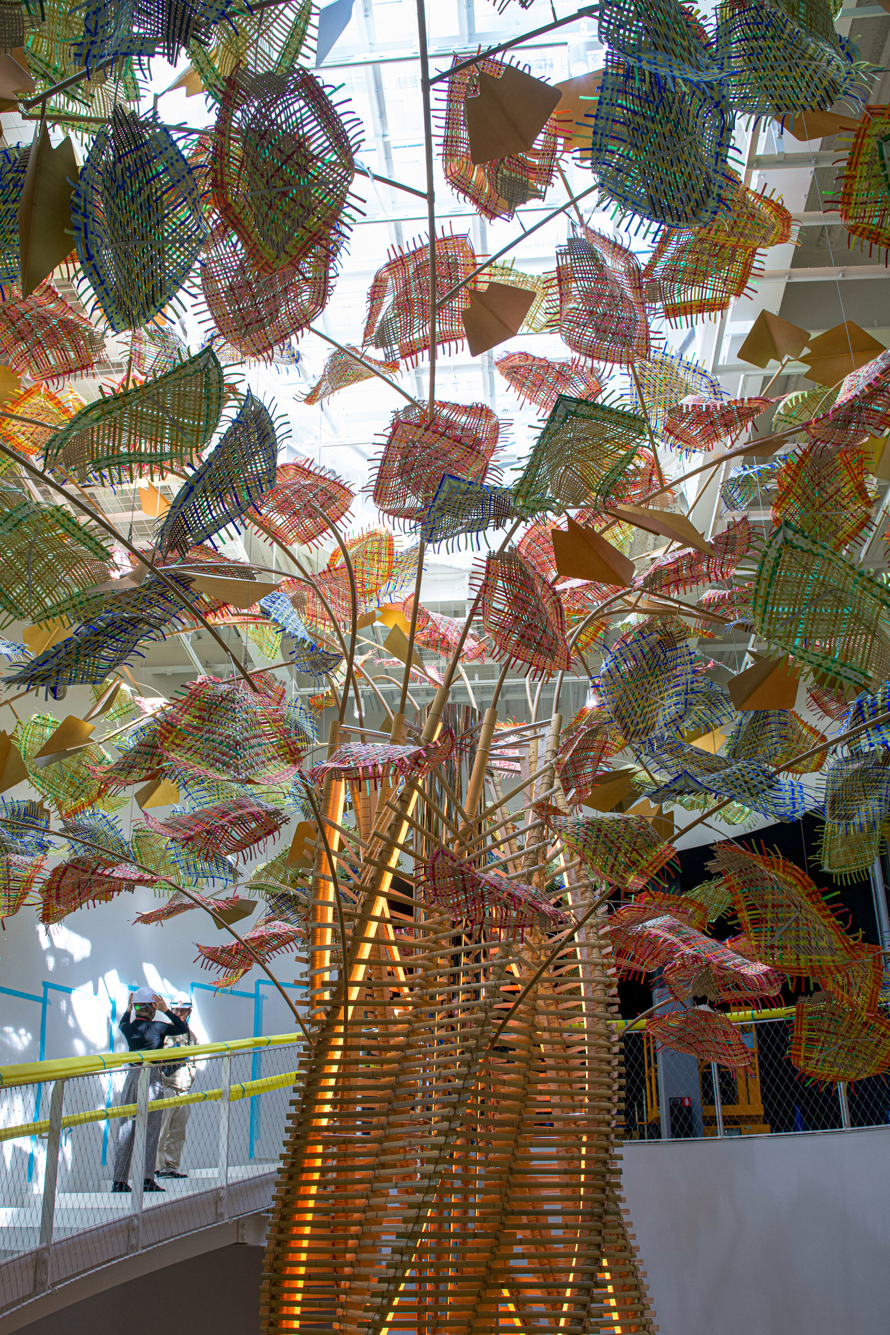 当代艺术家康怡(Red Hong Yi)日本世博会