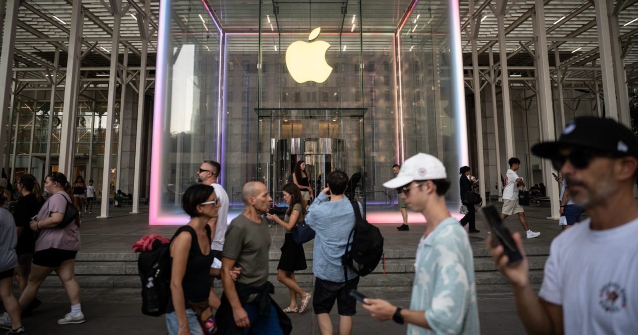 apple0108252150-aspect-ratio-600-315 iPhone 17 Air将亮相 分析师警告“先别急着买”