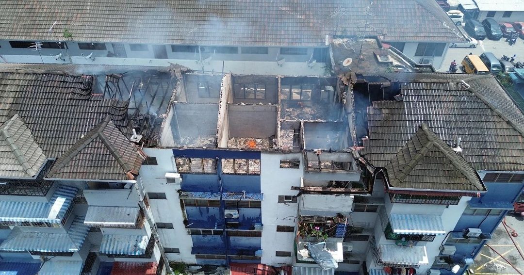 组屋大火 6单位被烧毁