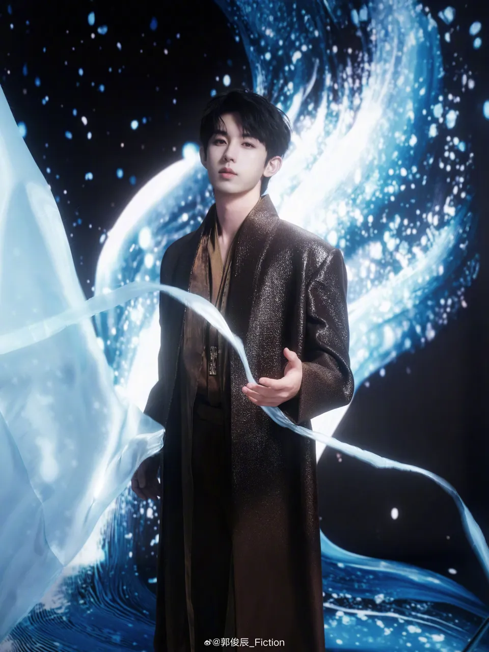 郭俊辰与于朦胧、宋伊人都合作过