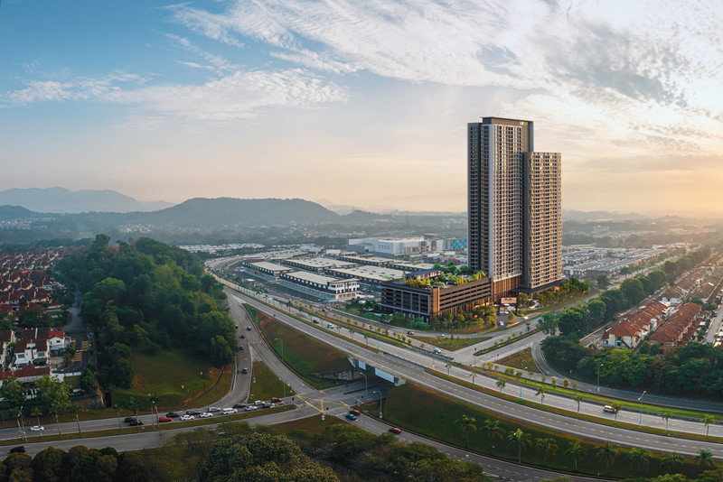 Ikon Residences占地4.6英亩，地理位置优越。