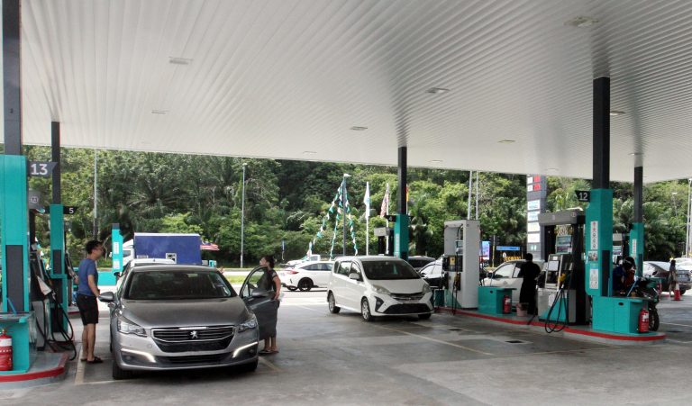 焦点新闻：台湾女网红命案 警方多角度彻查