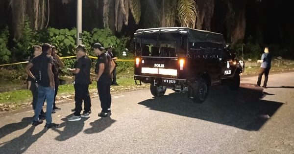 匪车后座惊现女尸 警追匪遭射2枪中3刀