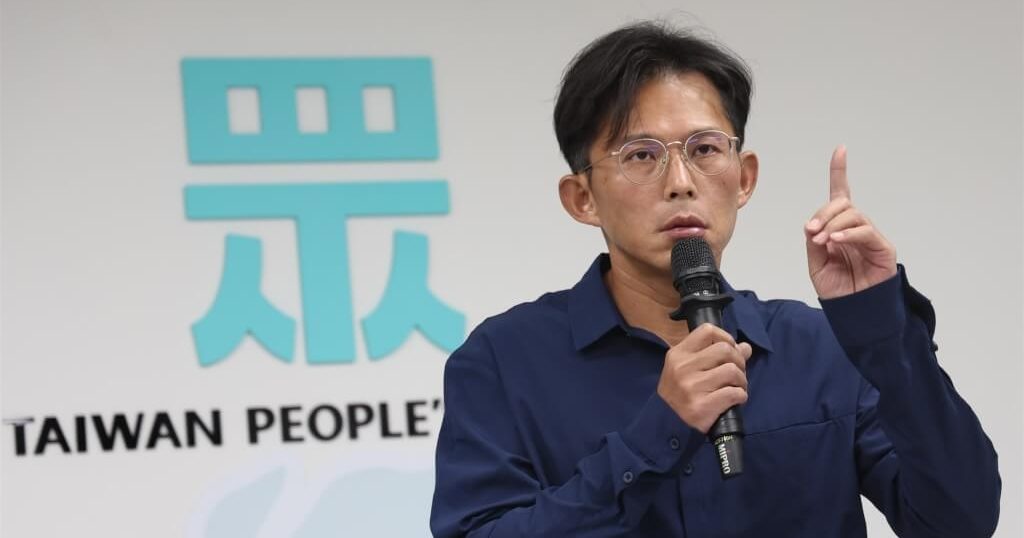 黄国昌狗仔集团底细遭挖 曾派人跟拍柯文哲