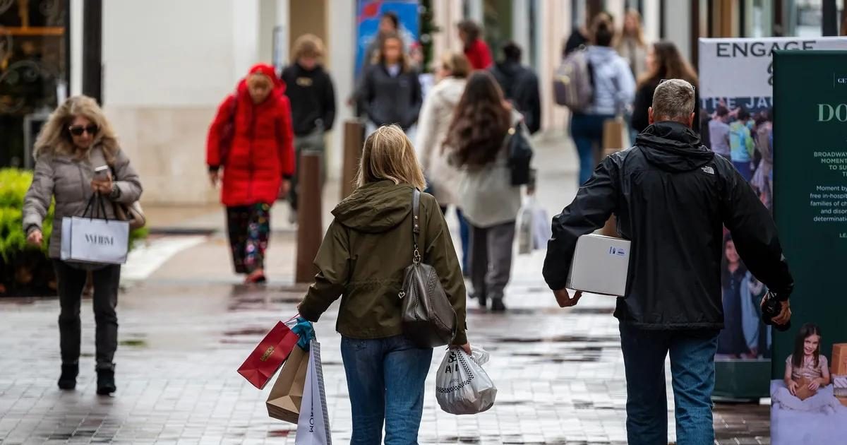 华尔街全押9月降息 但通胀风险已成灰犀牛