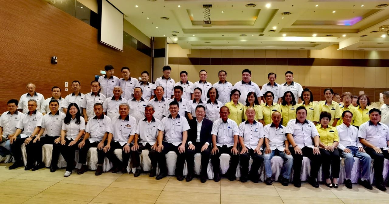 森马华10月25日开大会