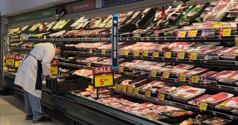 消费者信心下跌 美国通胀担忧未见缓解