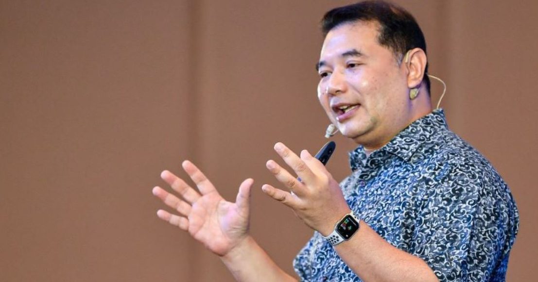 拉菲兹揭越南点赞异常现象 质疑网军涌入政客脸书