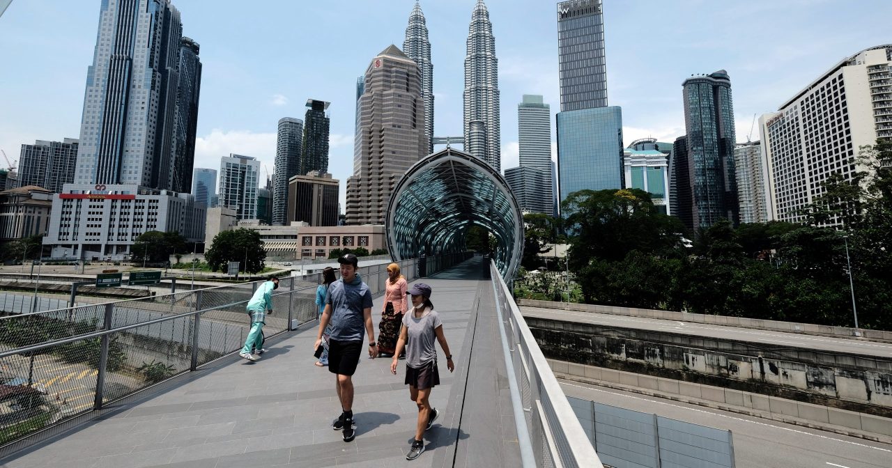 【2026经济财政展望报告书】服务制造业续支撑 明年经济可增4%至4.5%