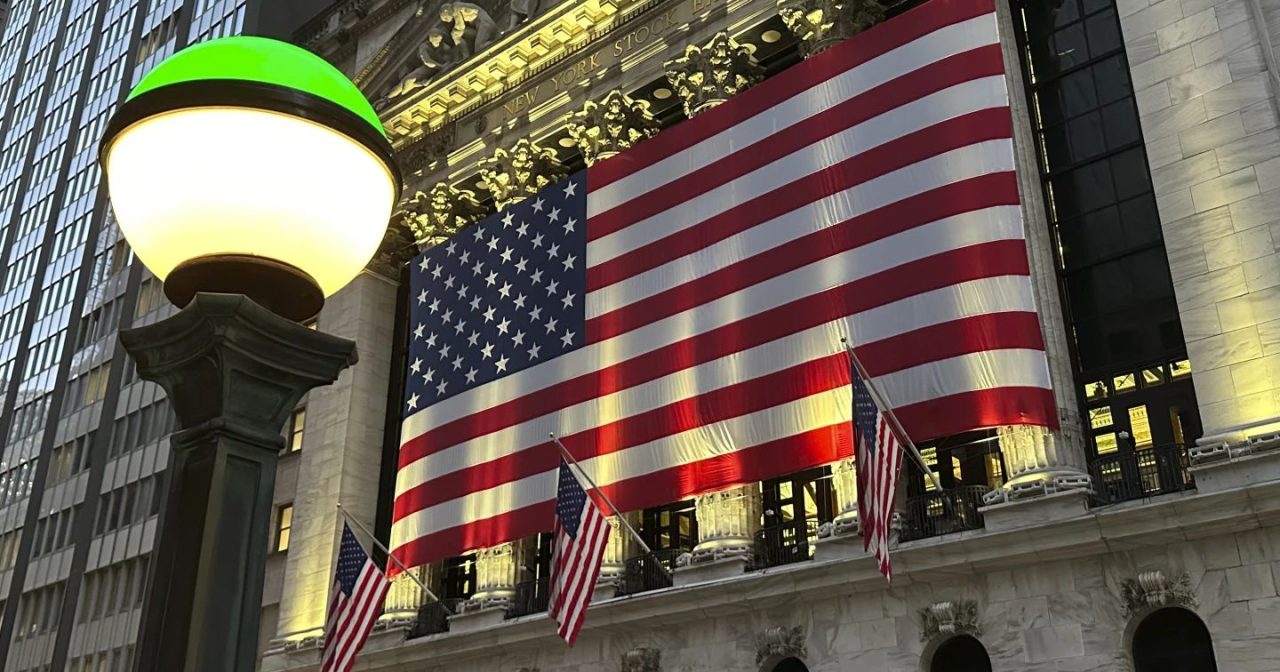 美联储有望再度降息 美股创新高道指大涨472点