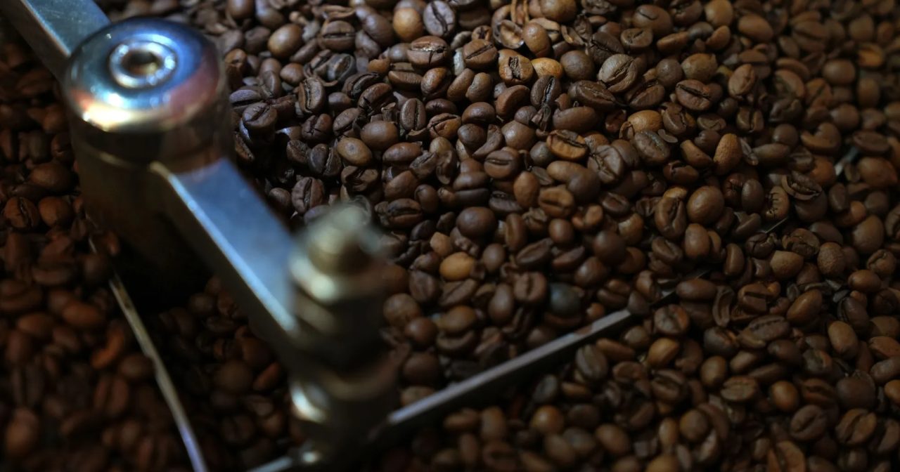 咖啡期货破顶 阿拉比卡飙至每磅4.35美元