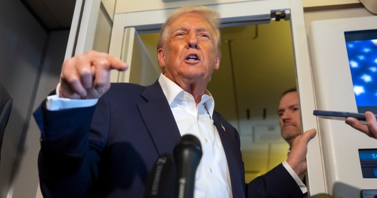 暗示放弃对华贸易调查 特朗普:习近平2026年访美