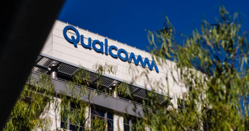 进军数据中心市场挑战英伟达 高通发布人工智能芯片