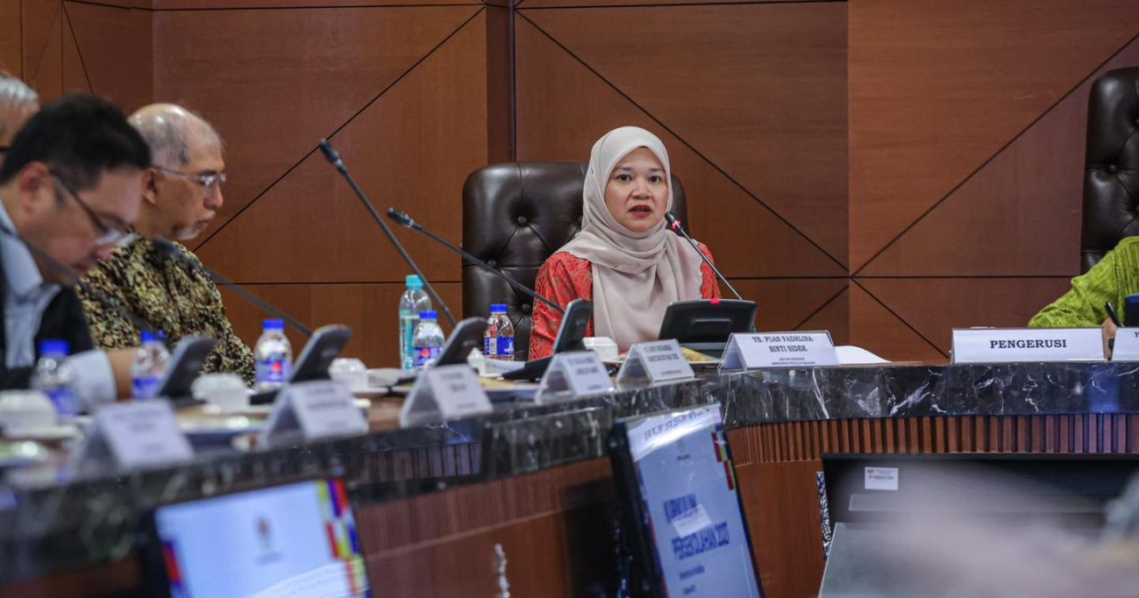 【中三女生遭轮奸】法丽娜:涉案4学生下月可考SPM