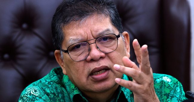 内长已对裁决解释 佐哈里驳回张哲敏动议