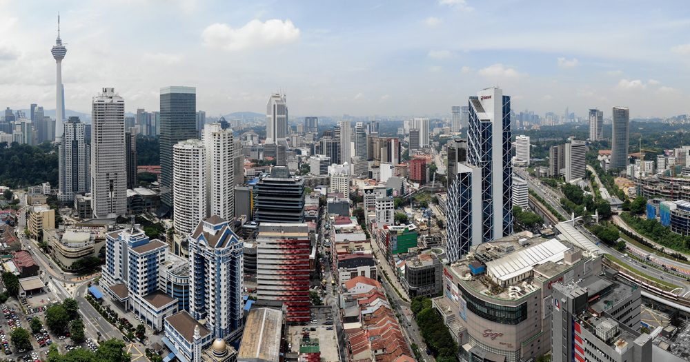 专家:以投资导向需私企参与 政府减干预有助增长