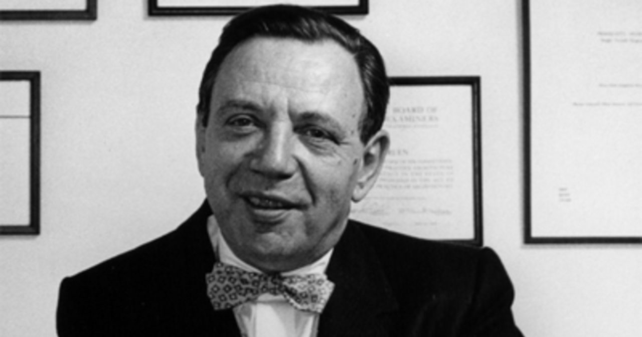 现代购物中心灵魂设计师 ——格鲁恩/林育利