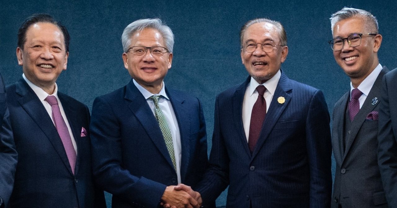 携手杨忠礼电力打造 古来英伟达数据中心竣工