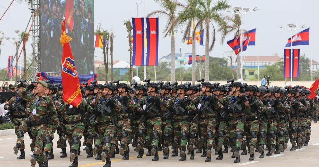 料扩大国防开支 柬明年财政预算431亿